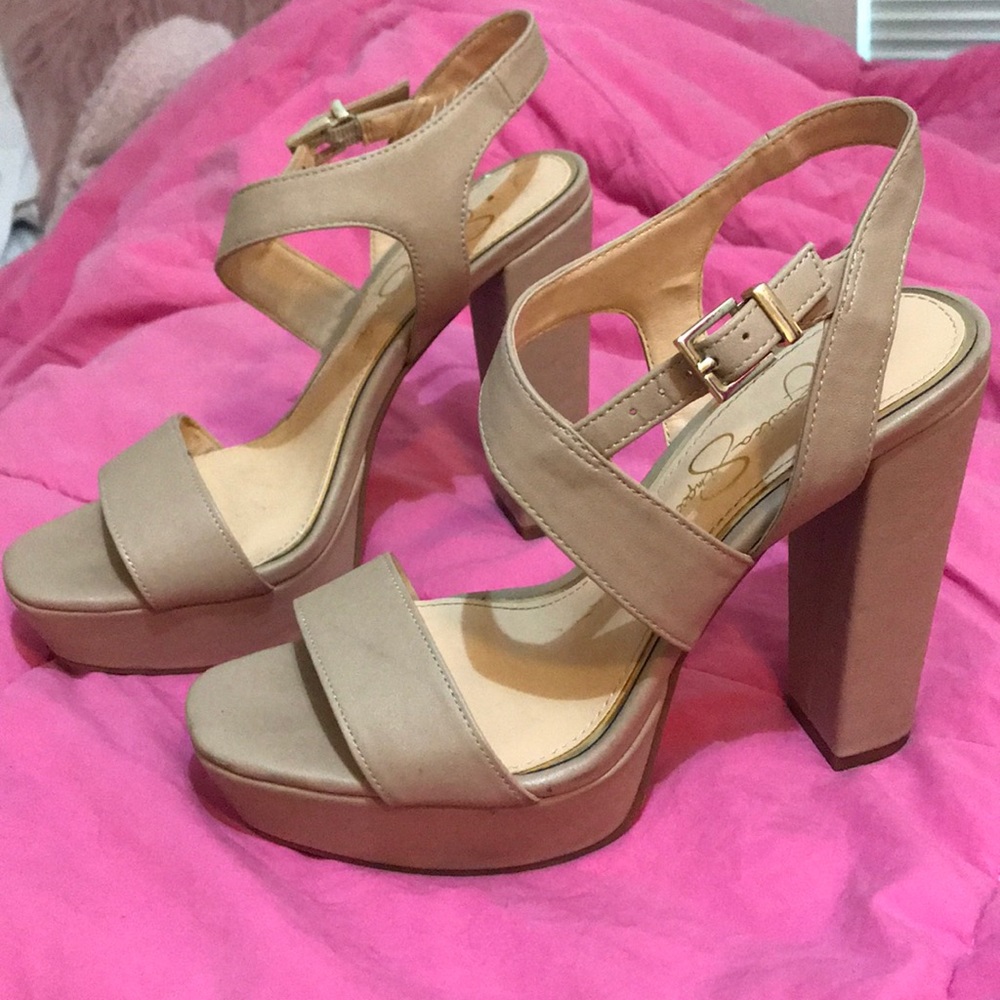 Jessica Simpson nude strappy heels
